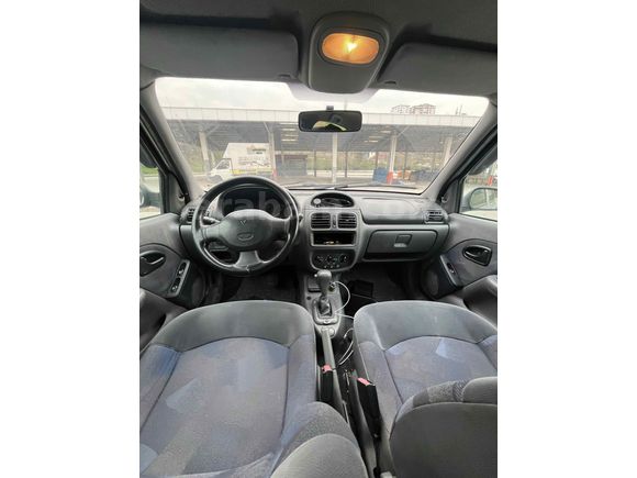 Sahibinden Renault Clio 1.4 RXT 2001 Model 