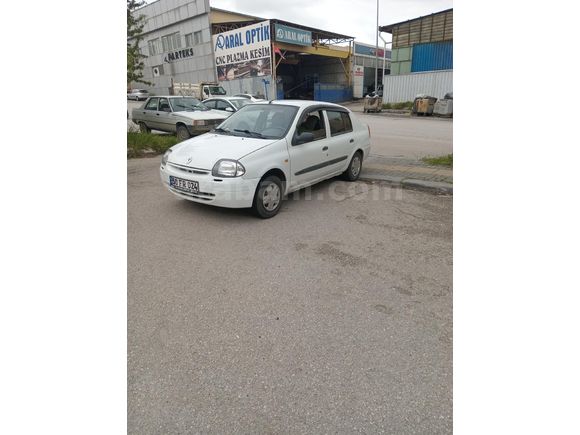 Sahibinden Renault Clio 1.4 RNA 2001 Model