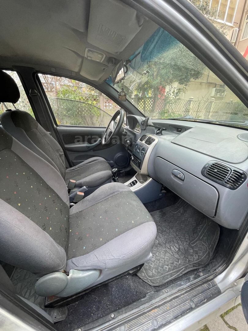 Sahibinden Tata Indica 1.4 DLX 2007 Model İzmir 250.500 km Gri 6