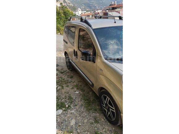 Sahibinden Fiat Fiorino  1.3 Multijet Premio 2015 Model  326.000 km Gri