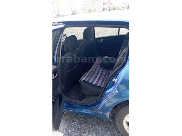 Sahibinden Renault Megane 1.6 Dynamique 2004 Model