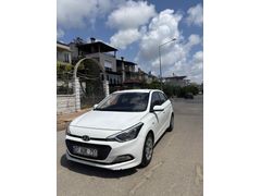 Sahibinden Hyundai i20 1.4 CRDi Style 2015 Model 