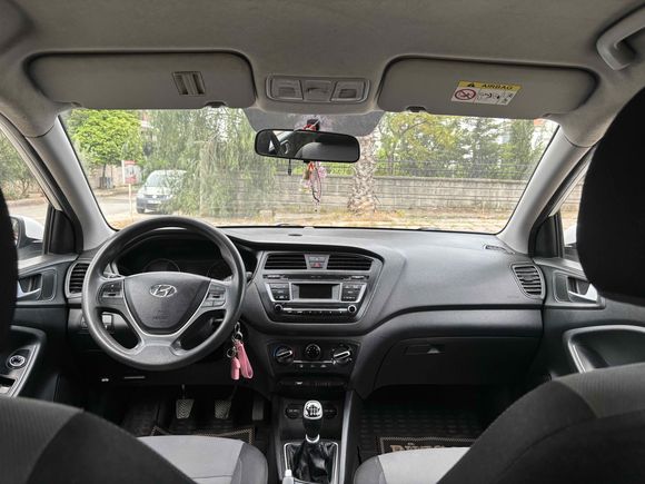 Sahibinden Hyundai i20 1.4 CRDi Style 2015 Model 