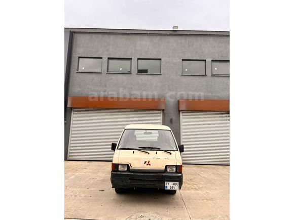 Sahibinden Mitsubishi L 300 Camlı Van 1994 Model 