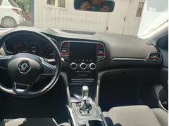 Memurdan Sahibinden Renault Megane 1.3 TCe Touch 2023 Model (2024 cikisli (İzmir 70.000 km Gri (titanyum)