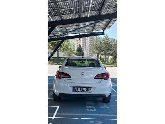 DEĞİŞENSİZ 2016 OPEL ASTRA SEDAN