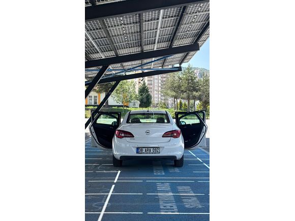 DEĞİŞENSİZ 2016 OPEL ASTRA SEDAN