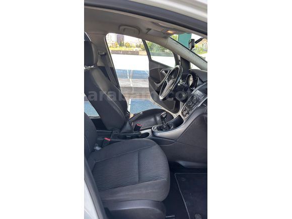 DEĞİŞENSİZ 2016 OPEL ASTRA SEDAN