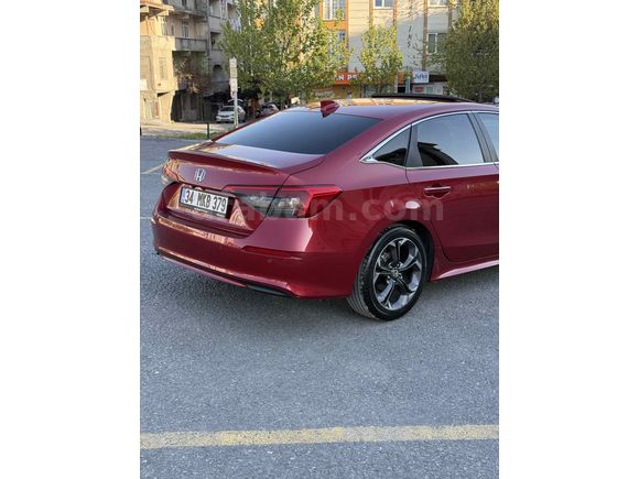 Sahibinden Honda Civic 1.5 i-VTEC Eco Executive Plus 2024 Model 