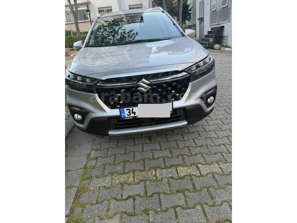 Sahibinden Suzuki S-Cross 1.4 Hybrid GL Elegance 2023 Model İstanbul 30.000 km Gri (Gümüş)