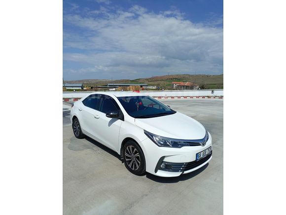 Sahibinden Toyota Corolla 1.4 D-4D Touch 2017 Model Aksaray 134000 km Beyaz