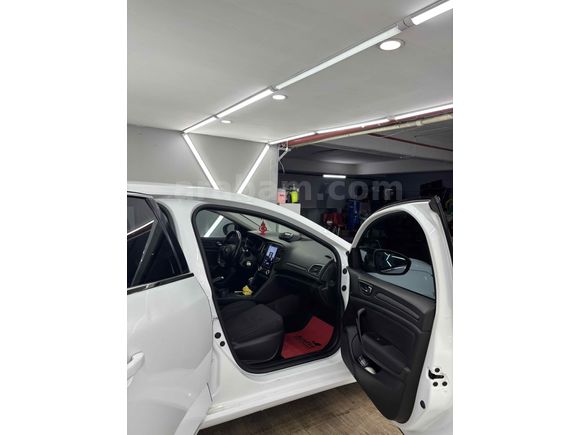 2020 Model Megane 4+ 1.3 Tce 140Hp
