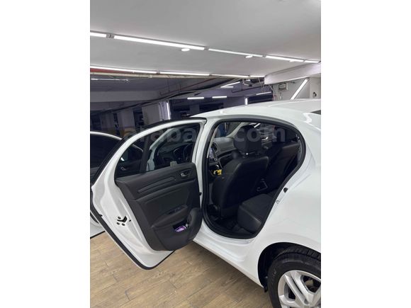 2020 Model Megane 4+ 1.3 Tce 140Hp