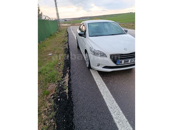 Sahibinden Peugeot 301 1.6 HDi Allure 2015 Model