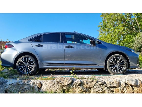 2024 Toyota Corolla 1.8 Hybrid Flame X-Pack / 44.000 KM / Boyasız / Servis Bakımlı
