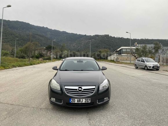 Sahibinden Opel Insignia 2.0 CDTI Edition 2009 Model 