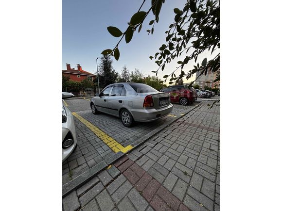 Sahibinden Hyundai Accent 1.5 CRDi Admire 2004 Model 