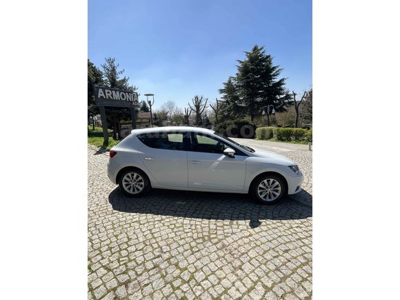 SEAT LEON 2017 MAKYAJLI KASA SORUNSUZ BİN GİT ARABA!!!