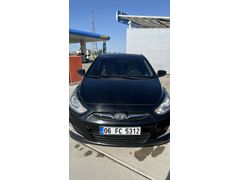 Sahibinden Hyundai Accent Blue 1.6 CRDI Mode Plus 2013 Model 