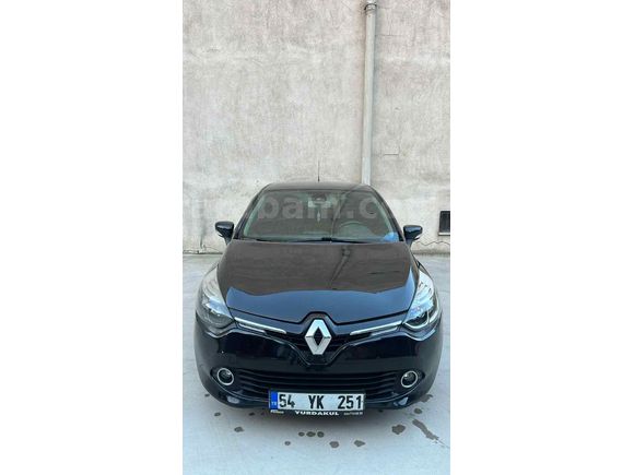 Sahibinden Renault Clio 1.5 dCi Icon 2013 Model  300.000 km Siyah