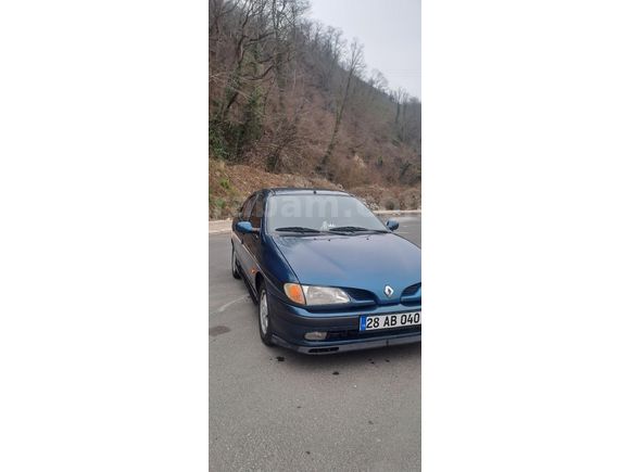 Sahibinden Renault Megane 2.0 RXT 1998 Model