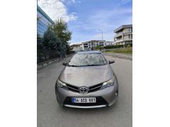 Sahibinden Toyota Auris 1.33 Life 2013 Model