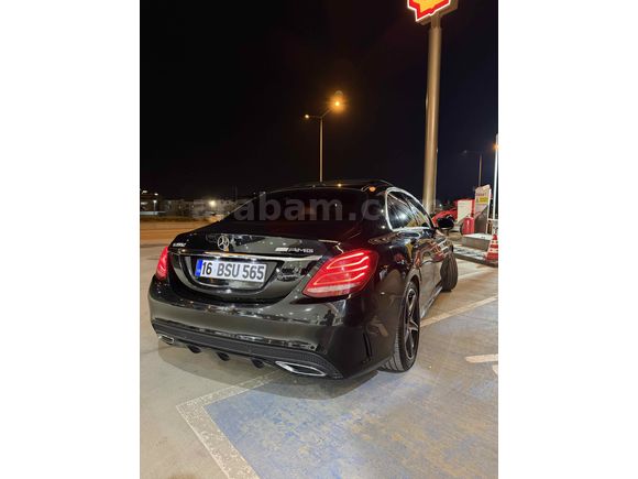 Mercedes-Benz C200d/AMG/İÇİ KIRMIZI/İMZALİ SERİ/GECE PAKETİ/CAM TAVAN/