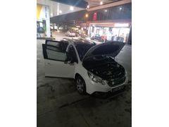 Sahibinden Peugeot 2008 1.6 e-HDi Allure 2014 Model  246.000 km Beyaz
