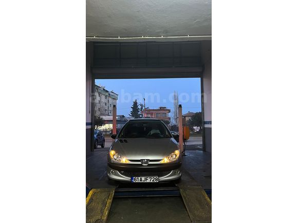 Sahibinden Peugeot 206 1.6 XT 2002 Model 