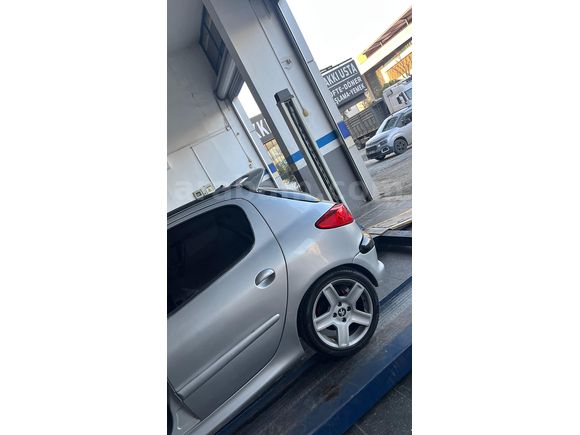 Sahibinden Peugeot 206 1.6 XT 2002 Model 