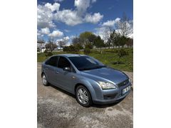 Sahibinden Ford Focus 1.6 Ghia 2005 Model 