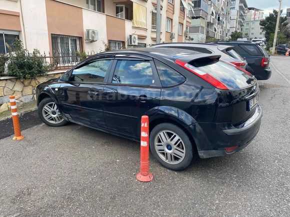 Son fiyat galericiiye bırakacagım Sahibinden Ford Focus 1.6 TDCi Ghia 2007 Model 