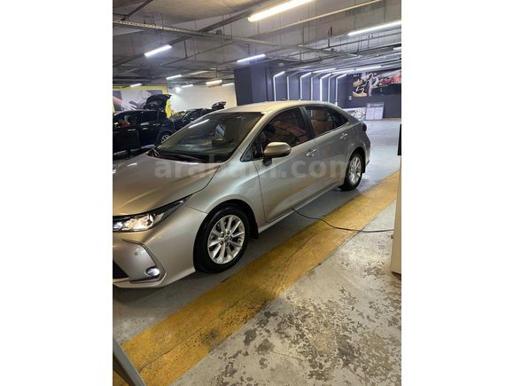 Sahibinden Toyota Corolla 1.5 Dream 2022 Model 