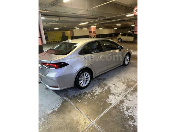 Sahibinden Toyota Corolla 1.5 Dream 2022 Model 