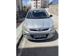 Sahibinden Hyundai i20 1.4 CRDi Team 2012 Model 