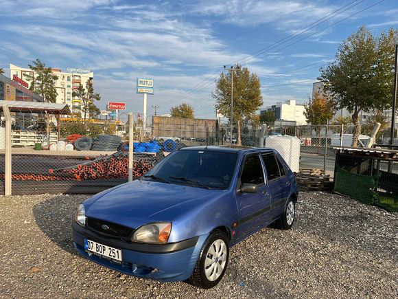 Sahibinden Ford Fiesta 1.25 Trend 2000 Model 