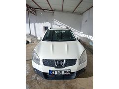 Memurdan Nissan Qashqai 1.5 dCi Visia 2010 Model 