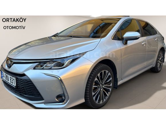 2023 TOYOTA COROLLA 1.8 HYBRID FLAME X-PACK E-CVT