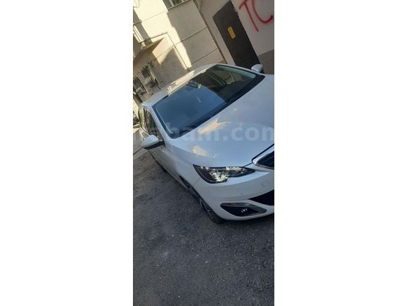 Sahibinden Peugeot 308 1.2 PureTech Allure 2015 Model
