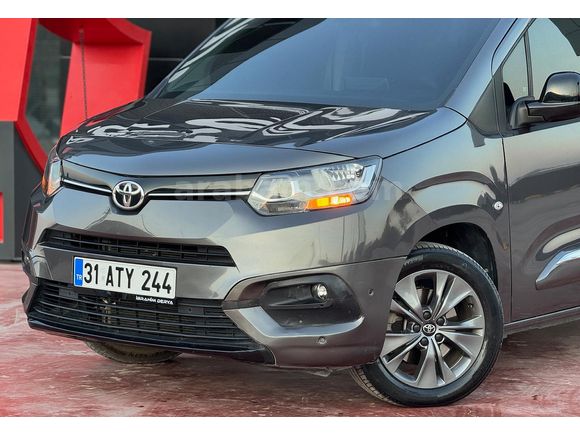Sahibinden Toyota Proace City 1.5 D Passion X-Pack 2023 Model 