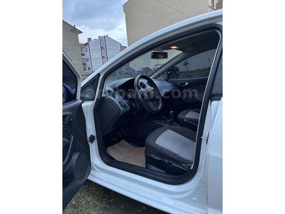 Sahibinden Seat Ibiza 1.4 Reference 2014 Model 