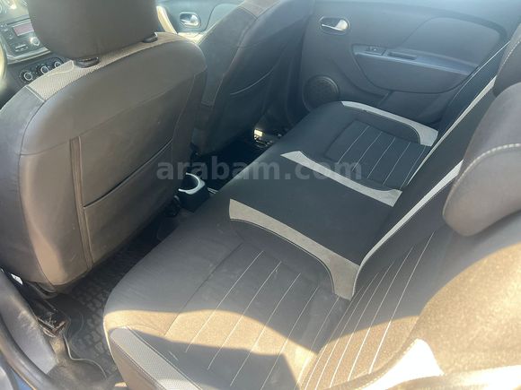 Sahibinden Dacia Sandero 1.5 dCi Stepway 2017 Model 106bin KM'de Değişensiz
