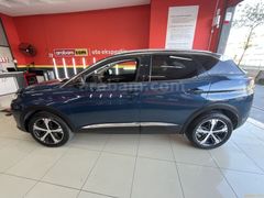 Galeriden Peugeot 3008 1.5 BlueHDI Allure 2022 Model İstanbul 47.345 km Mavi (metalik)