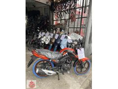 KARDEŞLER MOTORSIKLETTEN SIFIR AR 06