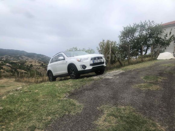 Sahibinden Mitsubishi ASX 1.6 DI-D Intense 2015 Model 