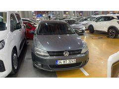 GOLD CARS'DAN 2013 MODEL JETTA