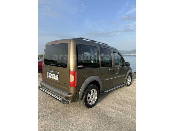 Sahibinden Ford Tourneo Connect 110PS 2010 Model 