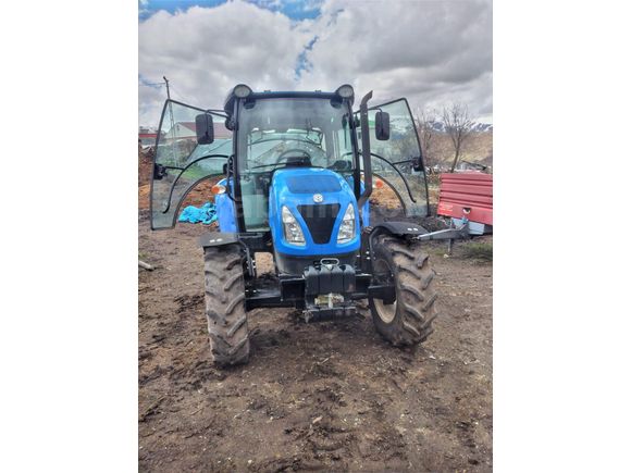 NEW HOLLAND TT4.55 KABİNLİ 825 SAATTE