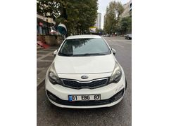 Sahibinden Kia Rio 1.4 CVVT Fancy 2013 Model 