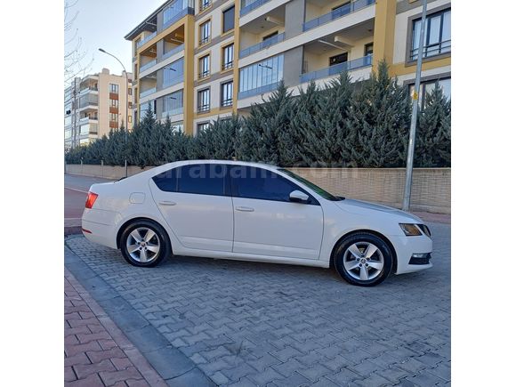 Galeriden Skoda Octavia 1.6 TDI Optimal 2017 Model Konya